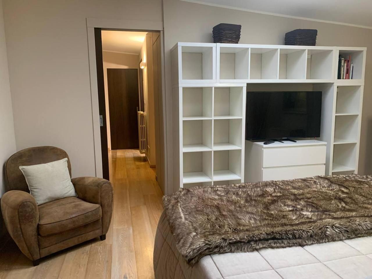 Residenza Taliedo, In Casa Privata, Abitata, Solo Camera Doppia E Bagno Personale Milão Exterior foto